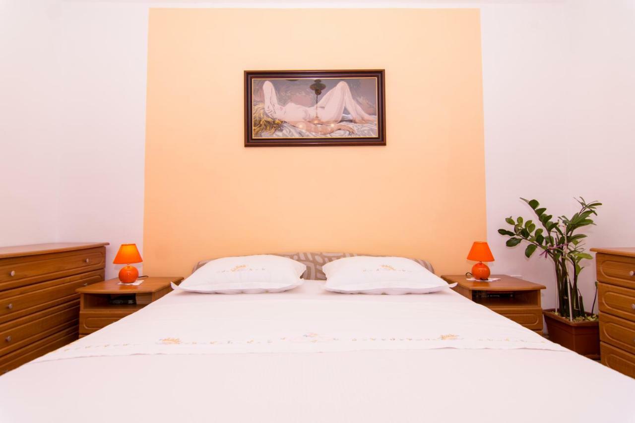 Apartmani Mm Trogir Exterior foto